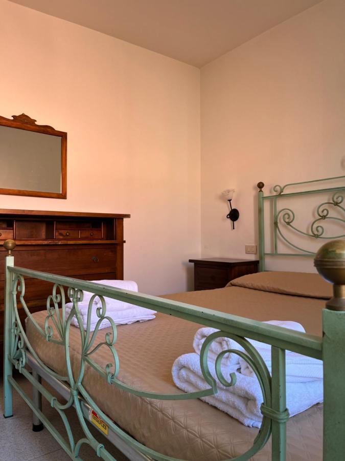 La Casa Di Tonia Apartment La Caletta Ngoại thất bức ảnh
